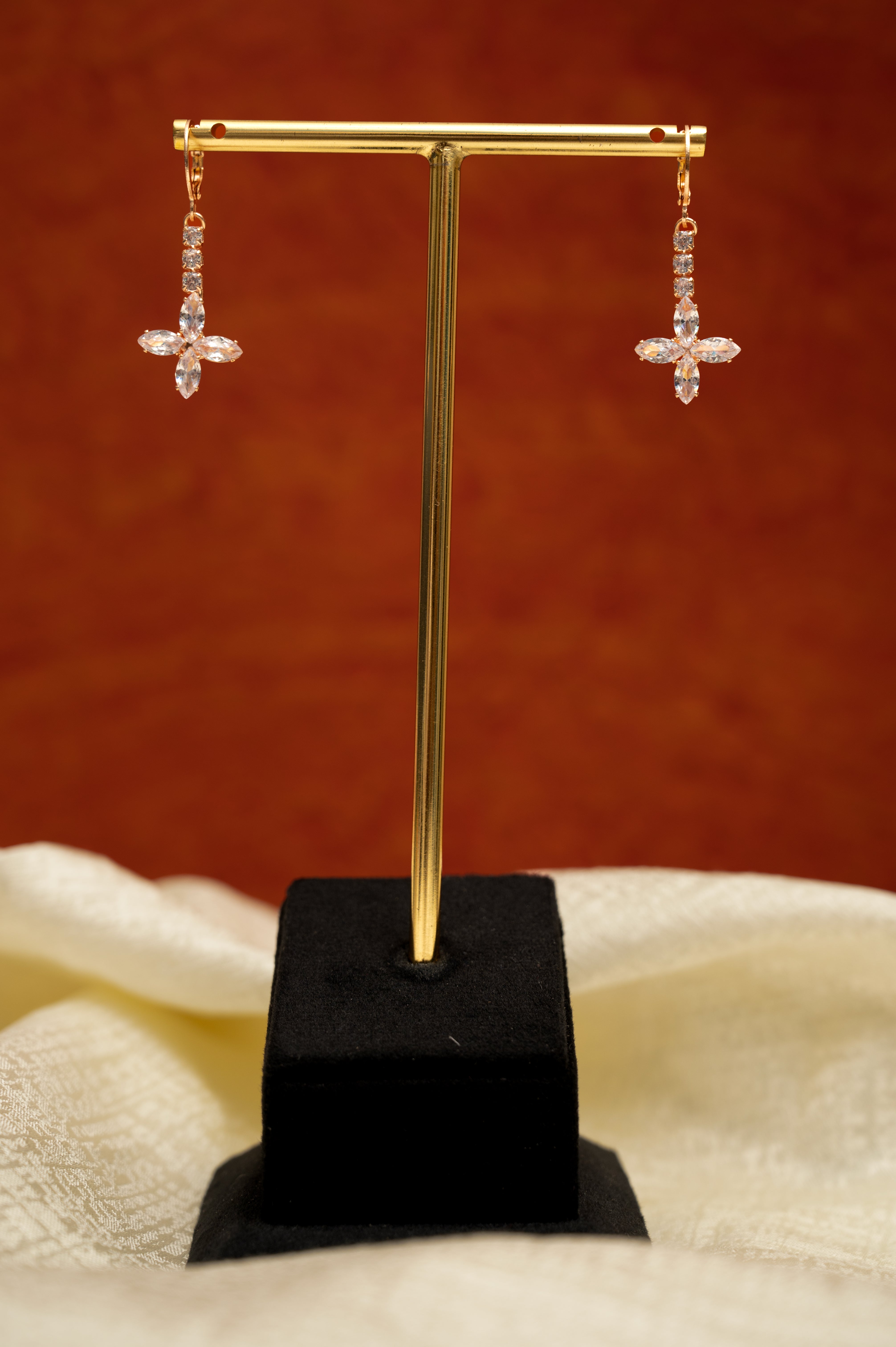 Rose Spark Earrings Cubic Zirconia Alloy Clip-on Earring, Drops & Danglers, Earring Set